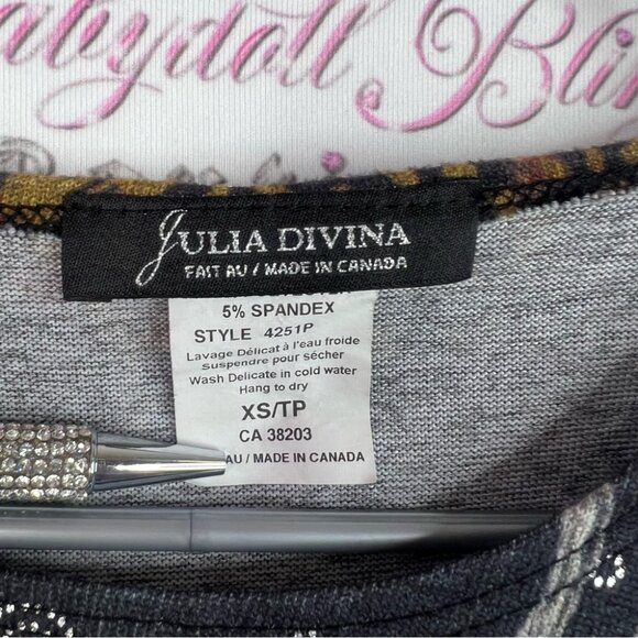 Julia divina long sleeve shirt Black and Gold Graphic Blouse writing - Picture 5 of 6